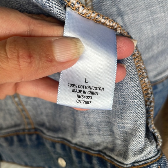 Old Navy Denim Jacket - Picture 11 of 12